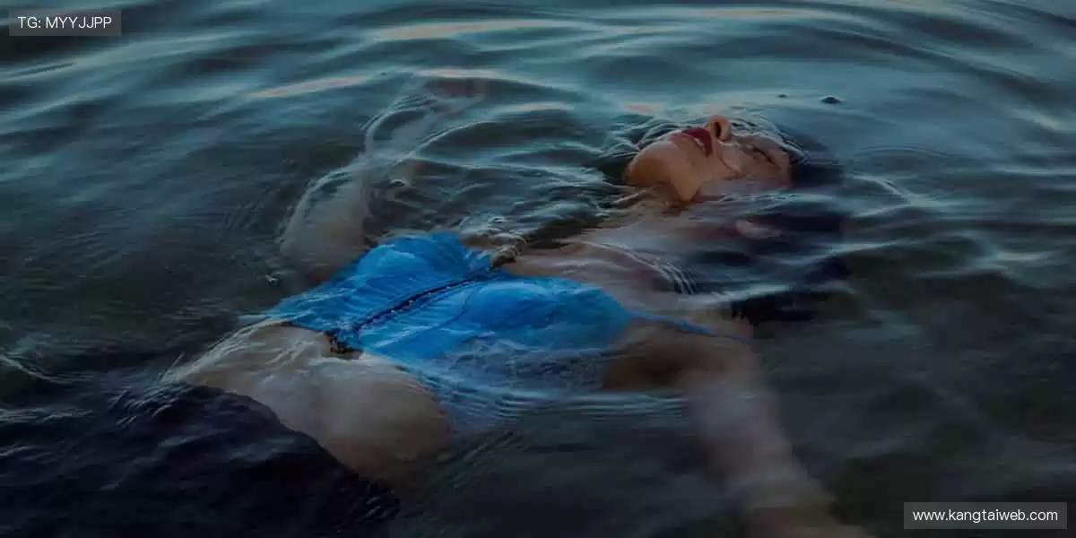 限量周边，收藏你的专属荣耀！🏆